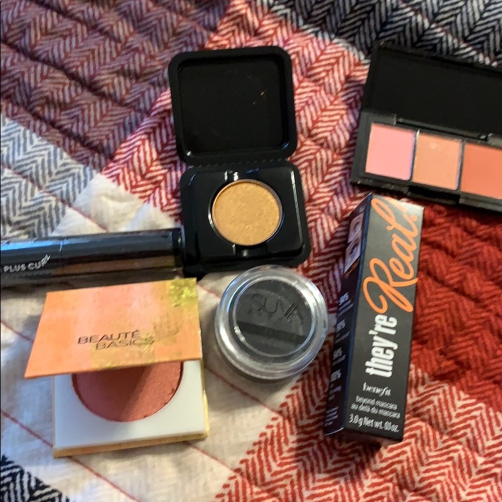 New Eye Makeup bundle